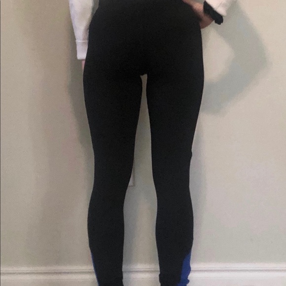 ❌SOLD❌Victoria’s Secret PINK leggings Small - Picture 3 of 7